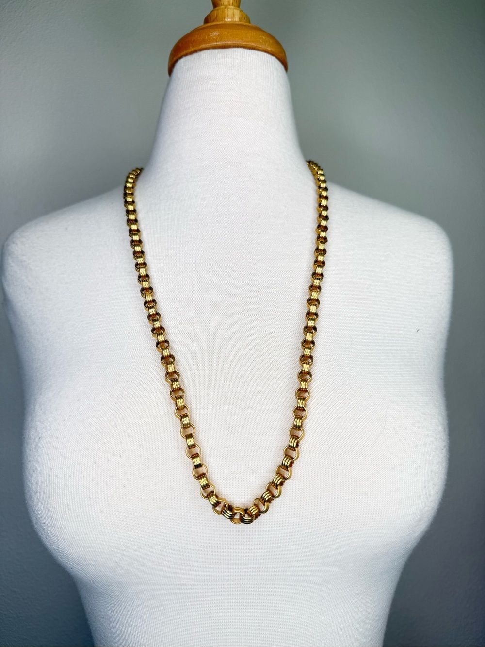 Vtg Givenchy Necklace gold-tone barrel chain long Vintage Bold Aesthetic
